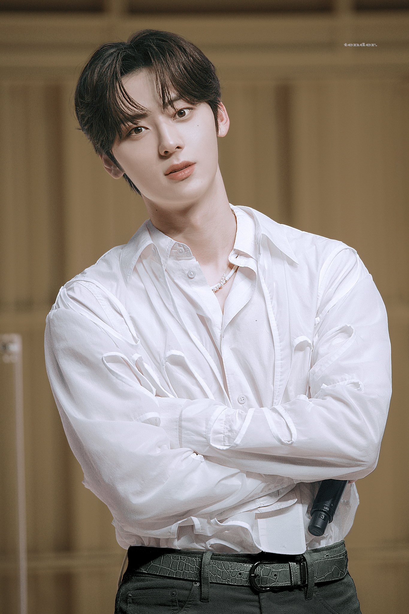 [잡담] 여러분 다들 황민현의 얼굴을 보세요 | 인스티즈