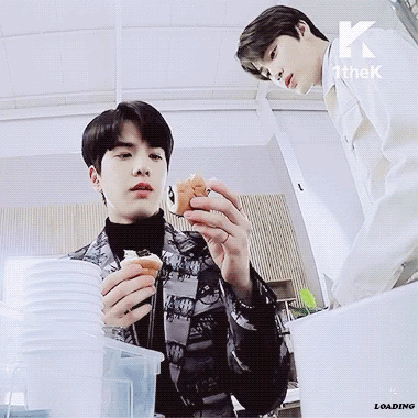 [잡담] 더보이즈는 멤버들 사이가 좋은가에 대한 의문 | 인스티즈