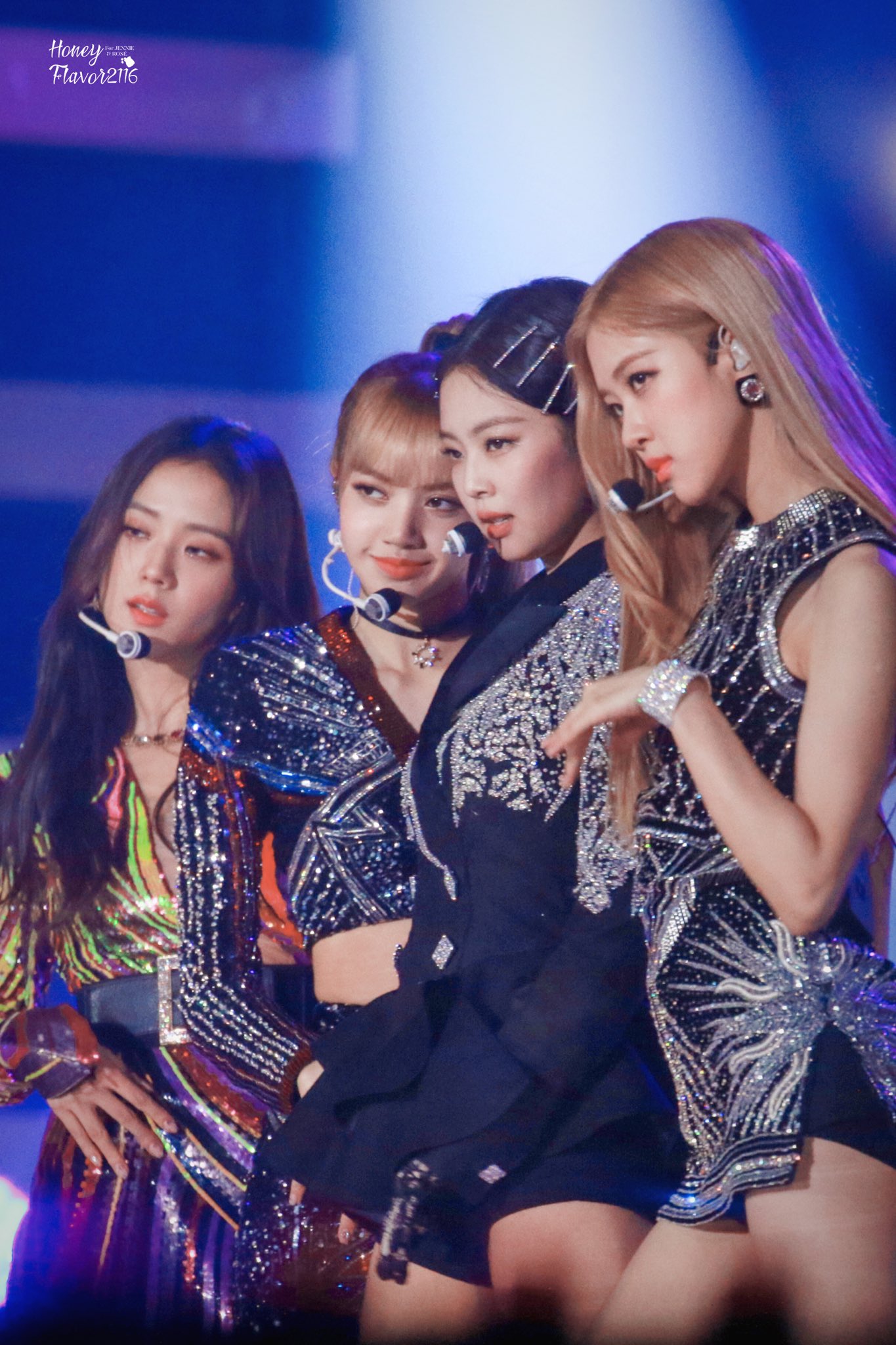 [잡담] 블핑 진짜 각 그룹 센터 모아 놓은 것 같음 ㄹㅇ | 인스티즈