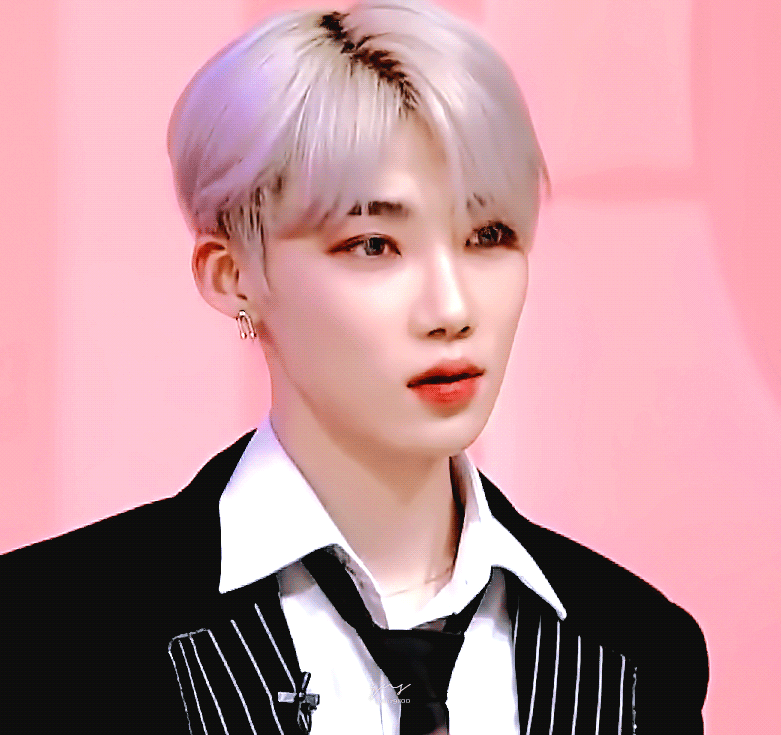 [잡담] 내가 사랑하는 남돌 얼굴 4명 | 인스티즈