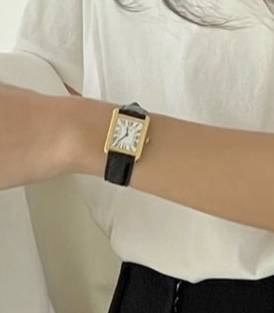 이 손목시계 어디껀지 알 수 있을까? | 인스티즈