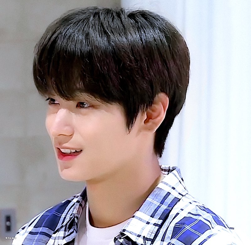 [잡담] 아니 누가 같은 사람으로 봐요 ㅠ | 인스티즈