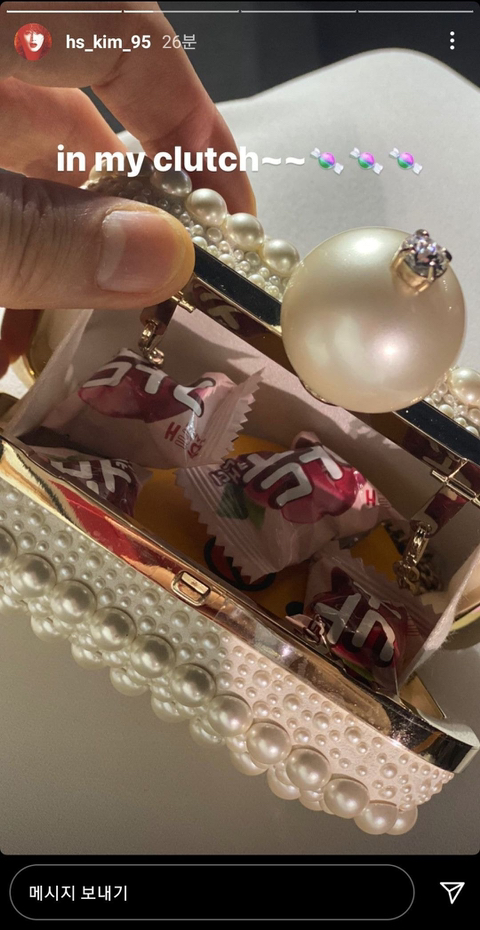 [잡담] 아 김혜수님 클러치 비밀이래 | 인스티즈