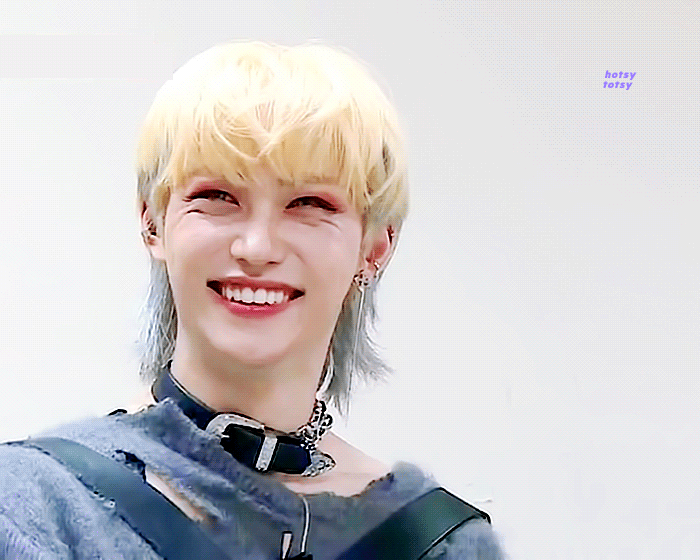 [잡담] 오늘 뜬 필릭스 짤들인데 이렇게 차이가 심해도 되나...? | 인스티즈