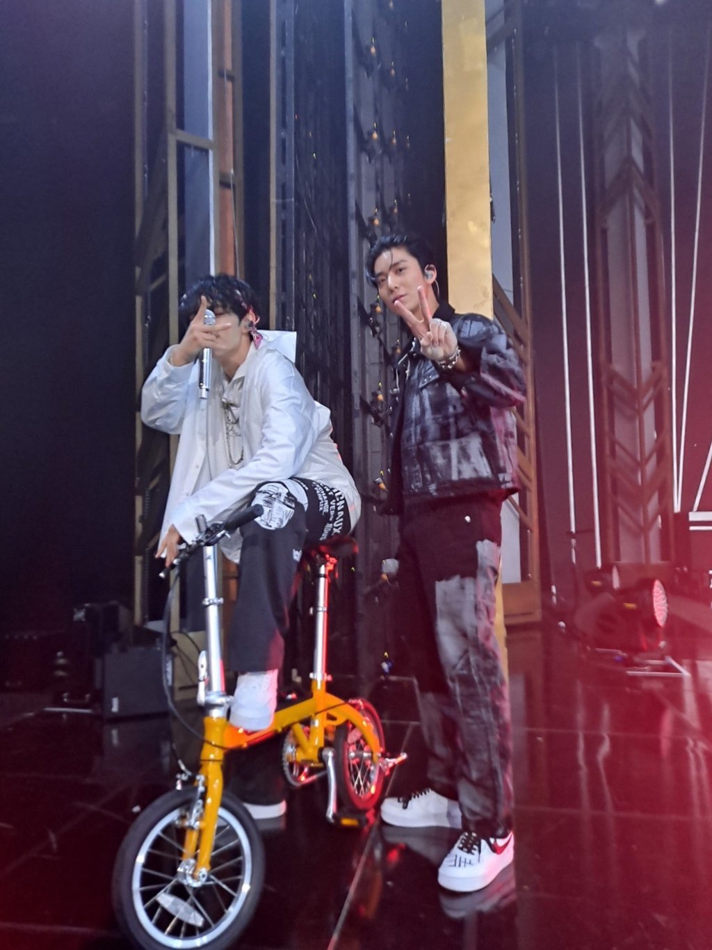 [잡담] 슾구 에셒구 sf9 에스에프나인 휘영 팬분들 선우가 사진 올려줬어여 | 인스티즈