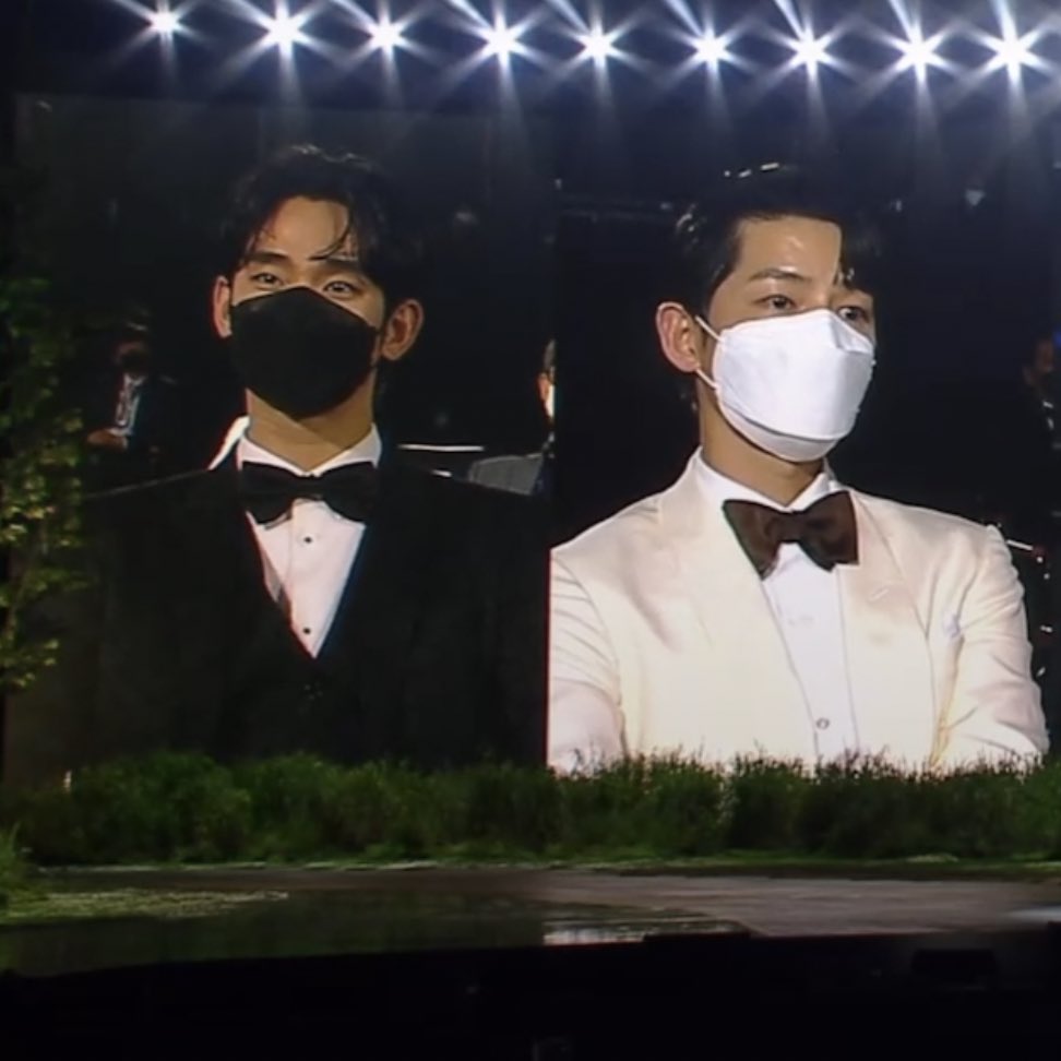 [잡담] 송중기 눈빛 무슨일이야 ㅋㅋㅋㅋㅋㅋㅋㅋㅋ | 인스티즈