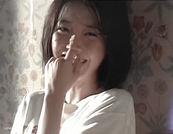 [잡담] 아이유 이 짤 보고 단발병 씨게옴... | 인스티즈