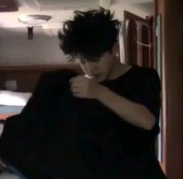 [잡담] 방탄 지민 놀라운 머리숱.. | 인스티즈