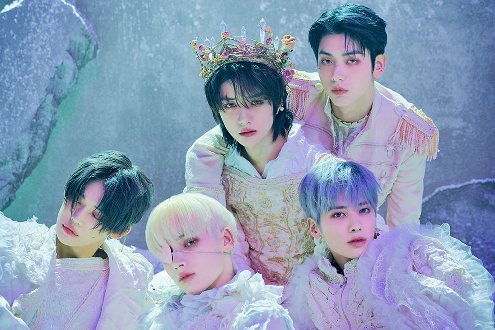 [잡담] 투바투 비슷한 재질 한국vs일본 컨포 중에 익들 취향은??? | 인스티즈