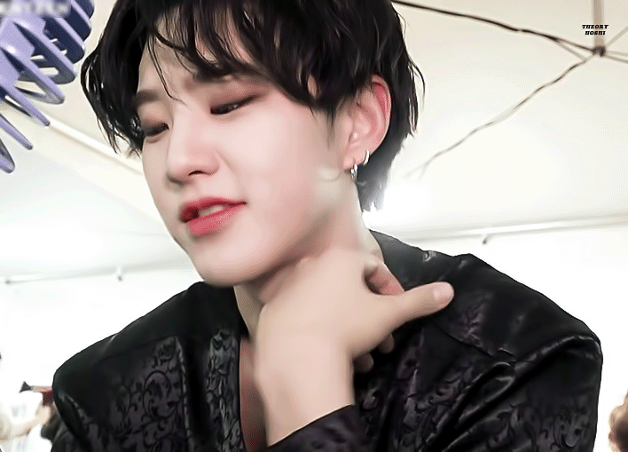 [잡담] 호시 무대 모니터하는 짤인데 | 인스티즈