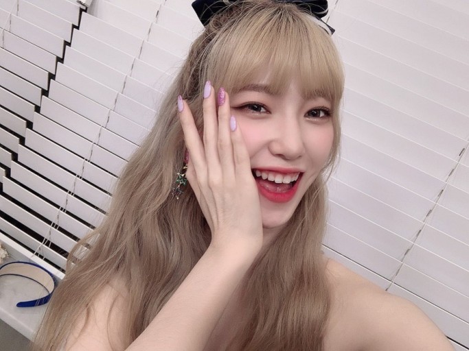 [잡담] 얘드라 나 취향 소나무 같아??? 옴걸 지호랑 로펀 수윤 좋아해 (사진있) | 인스티즈