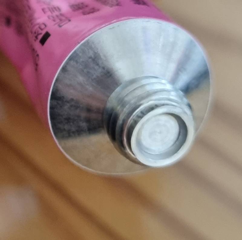 이런 연고 어떻게 열어ㅠㅠㅠㅠ발라야되는데 못열거 있다 | 인스티즈