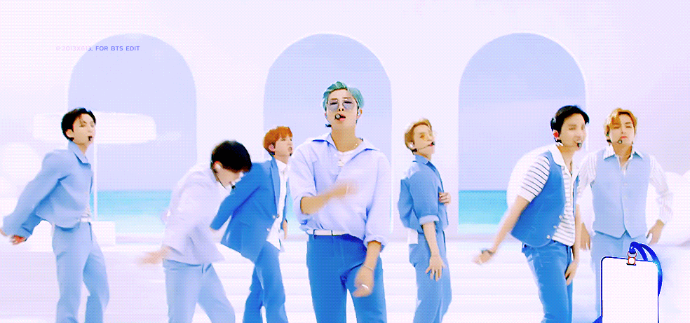 [잡담] 방탄 개개인으로는 웜쿨 갈릴 수 있어도 단체는 무조건 쿨톤임 | 인스티즈