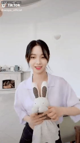 [미디어] 에스파 이때 쾌감쩔음 ㅎㅎ | 인스티즈