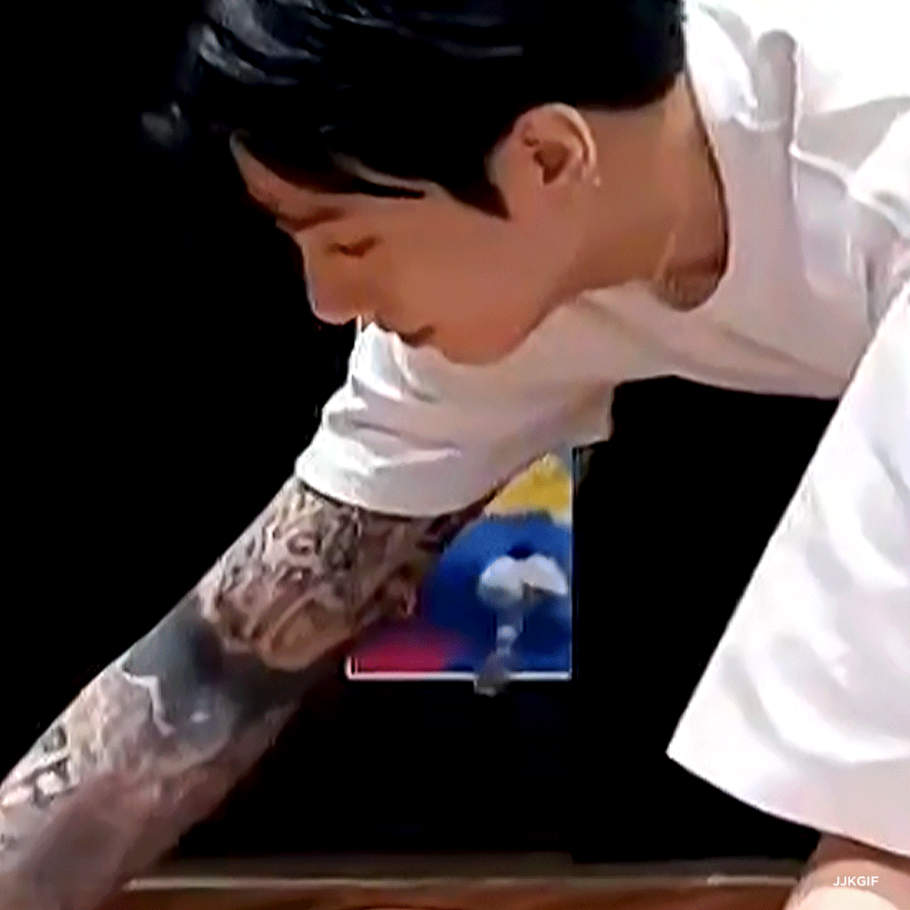 [잡담] 방탄 정국 회춘 논란 있을만하다고 생각.. | 인스티즈