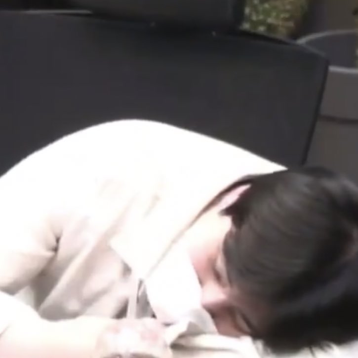 [잡담] 영현이한테 버블로 잘잤다는 말을 들으면 마음이 편해지는 여성 | 인스티즈