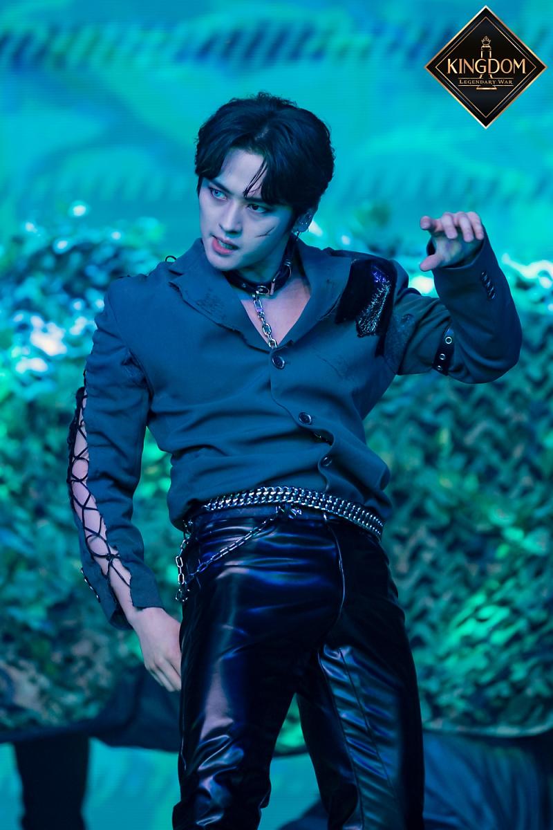 [잡담] 오 킹덤 비하인드 사진 이거 잘 찍었다 스키즈 리노 | 인스티즈