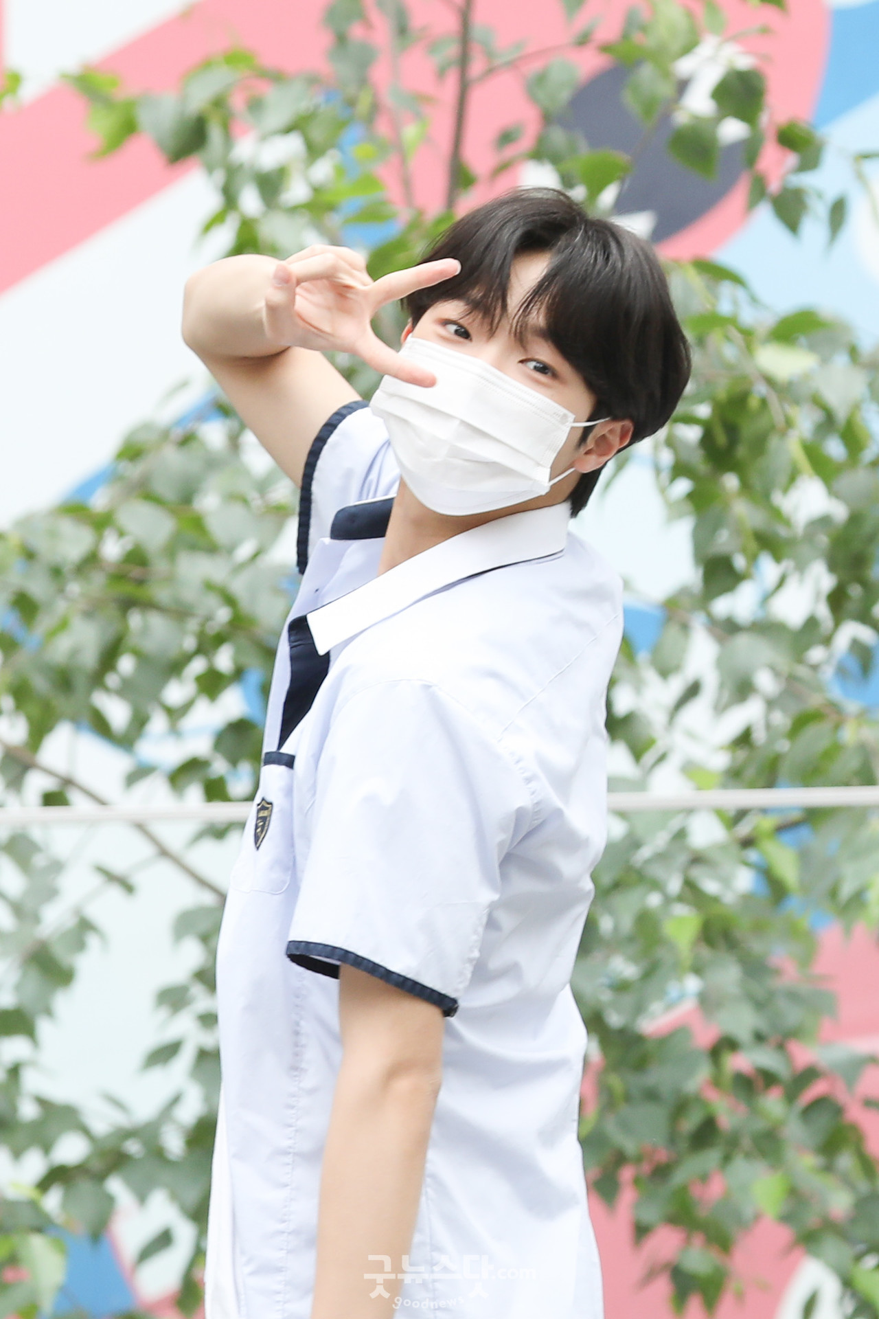 [잡담] 아 나우 출근하는 동표 좀 볼 사람 교복.. | 인스티즈