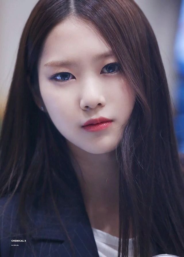 [잡담] 나는 진짜 호랑이상? 정면 각도가 베스트인 아이돌? 사랑하는 듯 | 인스티즈