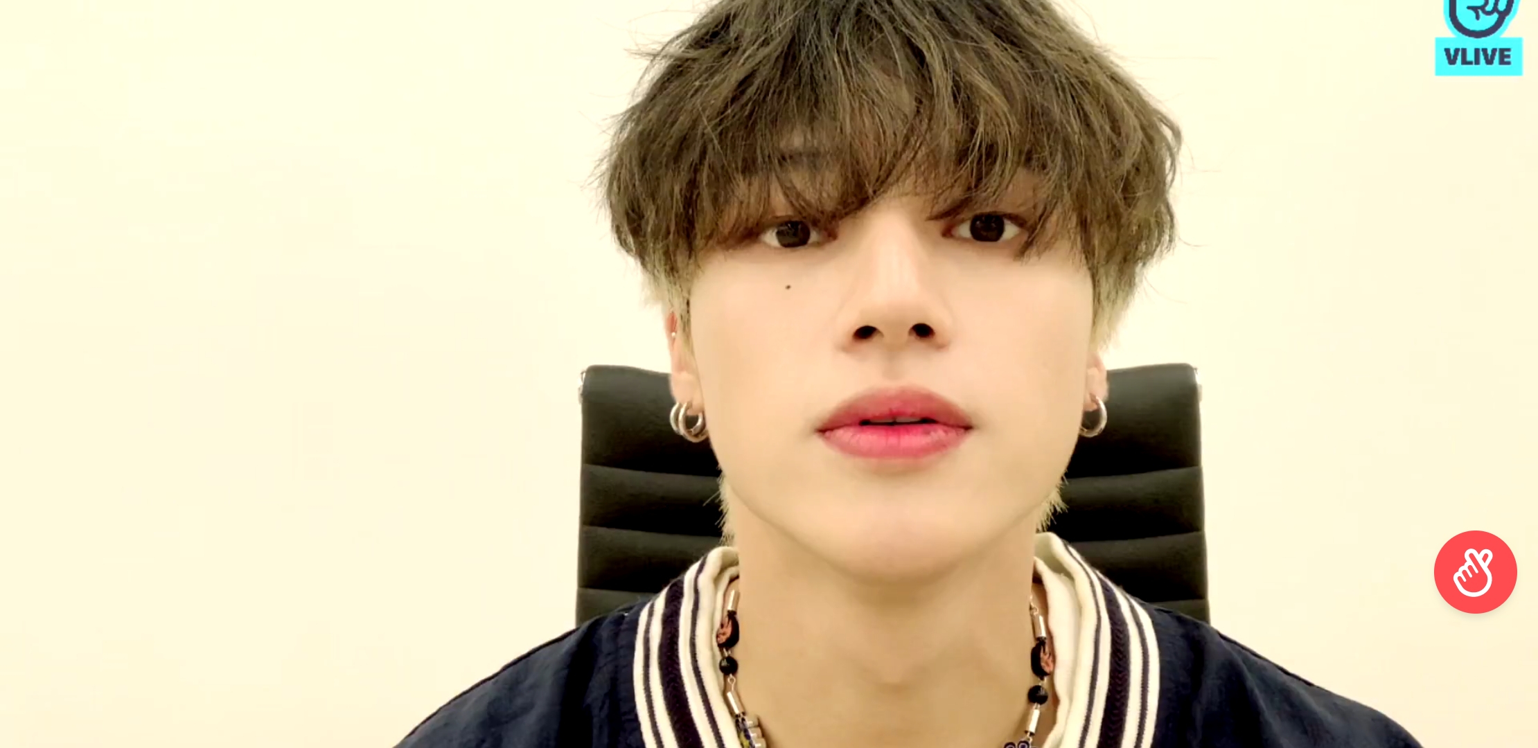 [OnAir] 우영아 발캡쳐 미안 그치만 얼굴이 너무 | 인스티즈