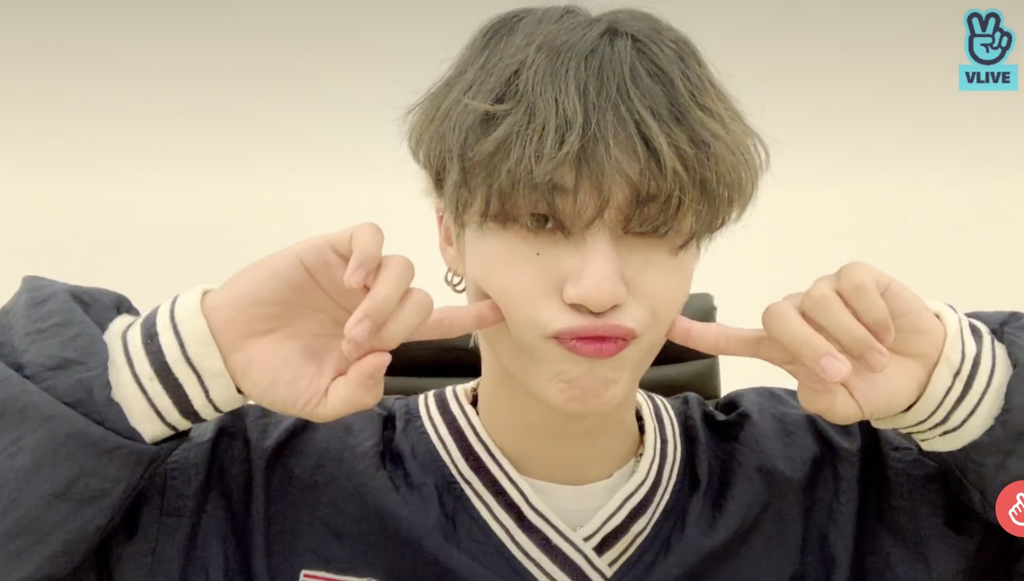 [잡담] 오늘자 에이티즈 우영 미모 | 인스티즈