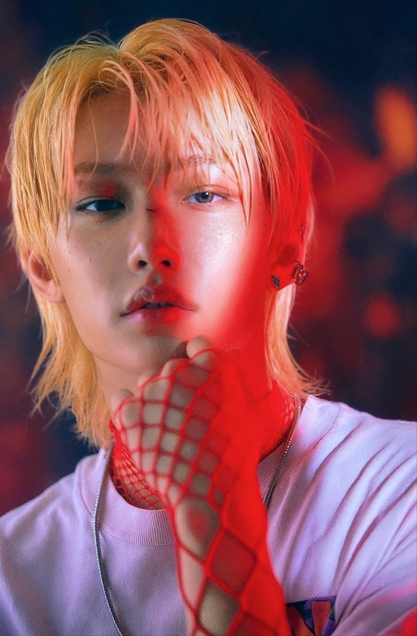 [잡담] 필릭스 퍼스트룩 화보 맘에 드는 이유가 쎄보이고 | 인스티즈