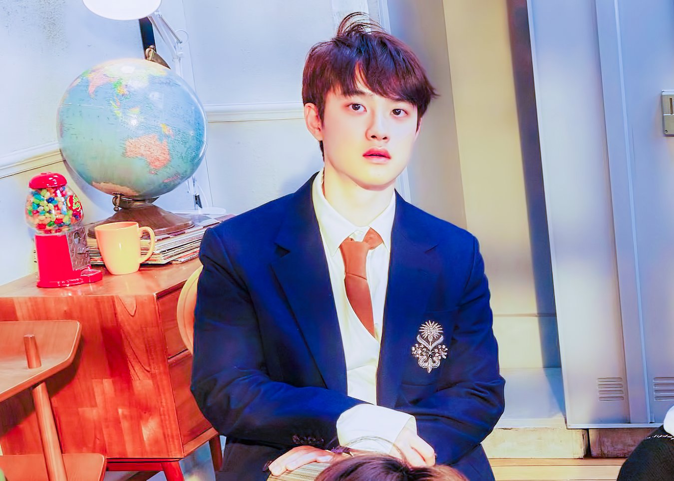 [잡담] 티저 도경수끼리 싸우면 너드가 이길듯 | 인스티즈