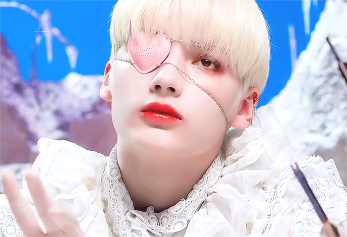 [잡담] 투바투 휴닝카이 금발에 고글이라니 미쳤어 | 인스티즈