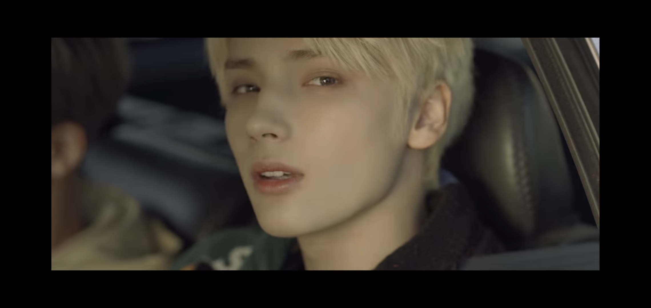 [잡담] 와 투바투 휴닝카이 뮤비에서 얼굴공격... | 인스티즈