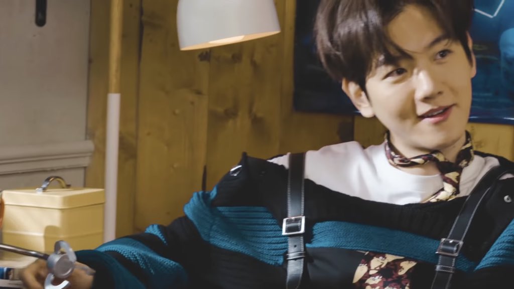 [잡담] 백현이 컨셉 잘 받는거 봐... | 인스티즈