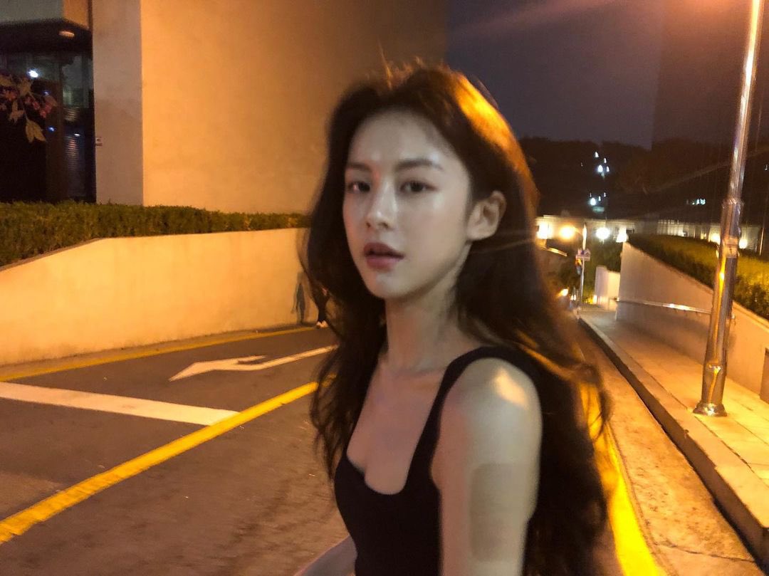 [잡담] 친애하는 x 드라마화 고윤정이 백아진 하는거 주식 풀매수함 | 인스티즈