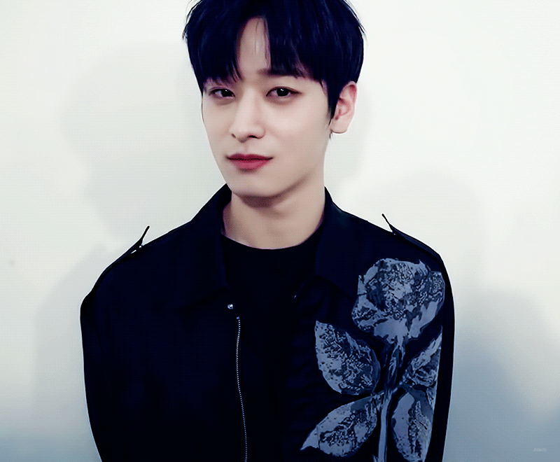 [잡담] 갤러리에 있는 잘생긴 남자사진을 보여주는 글 | 인스티즈