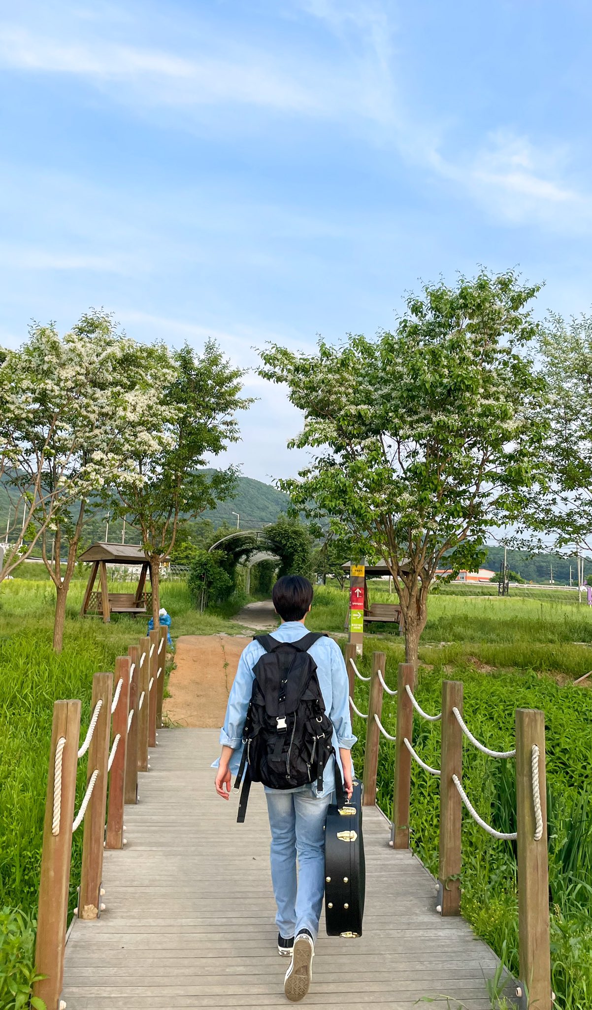 [잡담] 진짜 이걸 배경화면 하라고 주다니 | 인스티즈