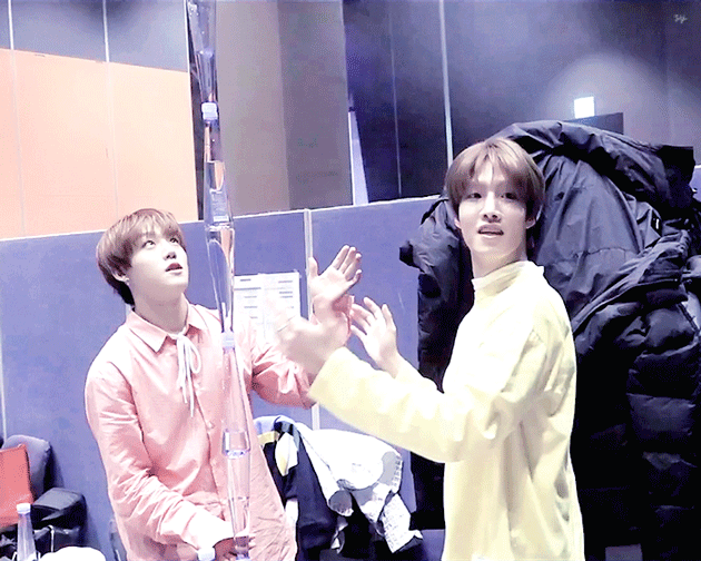 [잡담] 골차들아 이거 장준이가 하는 거 똑같이 해서 10초 유지하는 거 인증하면 | 인스티즈