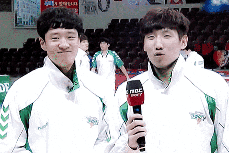 db구단 팬인데(모든 선수 다 좋아해! 최애 차애 없이!) 혹시 잘 아는 사람 알려줬으면 좋겠어. 팬인데 늦덕이라 모르는 부분이 있어서 | 인스티즈