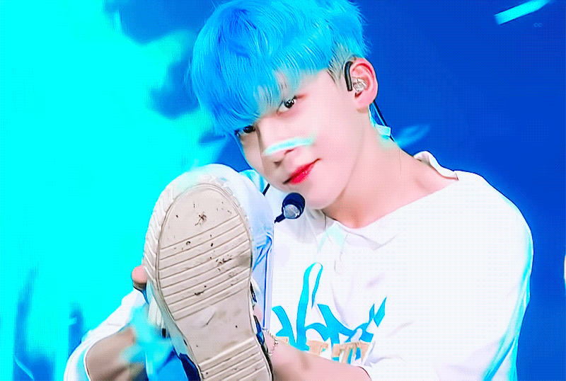 [잡담] 아이돌 특유의 밝음과 반짝거림 | 인스티즈