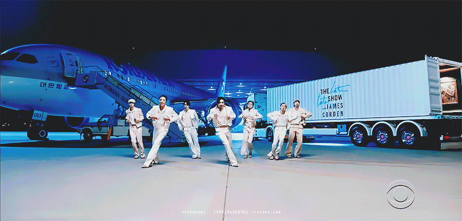 [잡담] 방탄 내가 본 아이돌 중 무대 로케이션 제일 잘 뽑음 | 인스티즈