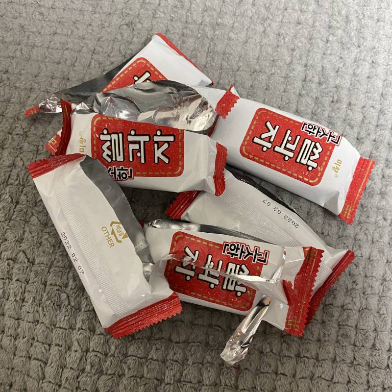 얘들아 쌀과자 너무 위험함 | 인스티즈