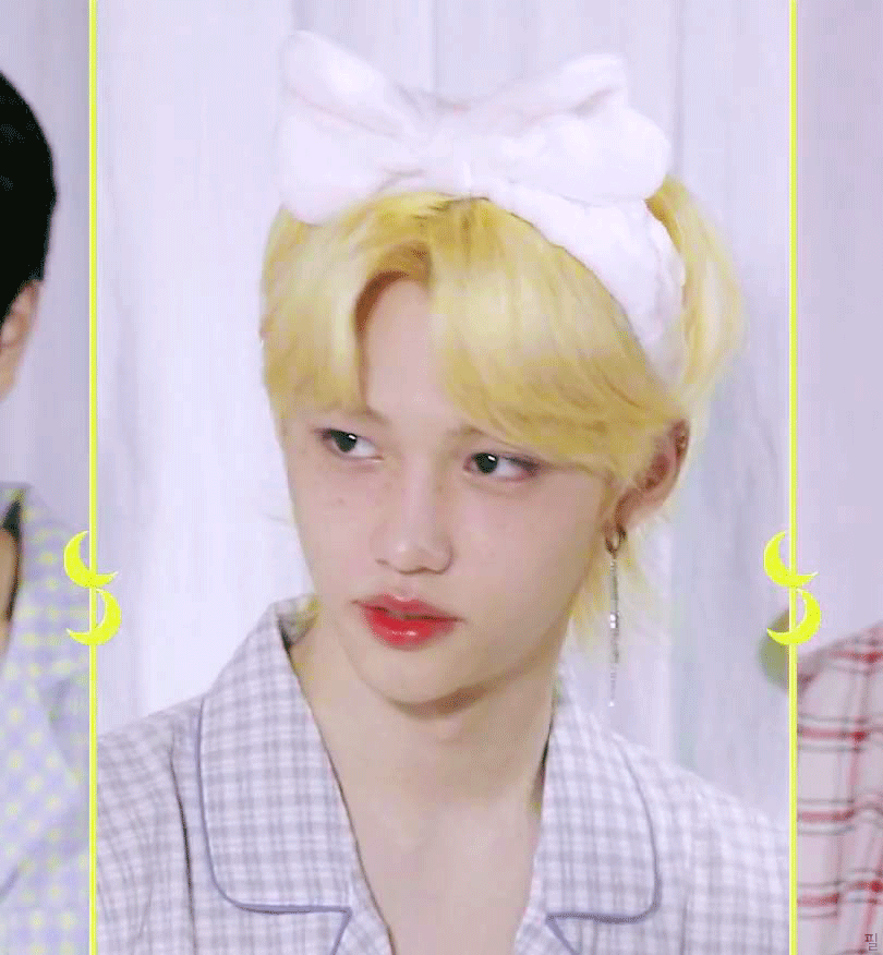 [잡담] 최근 스키즈 자컨에서 필릭스 제발 봐줘... | 인스티즈