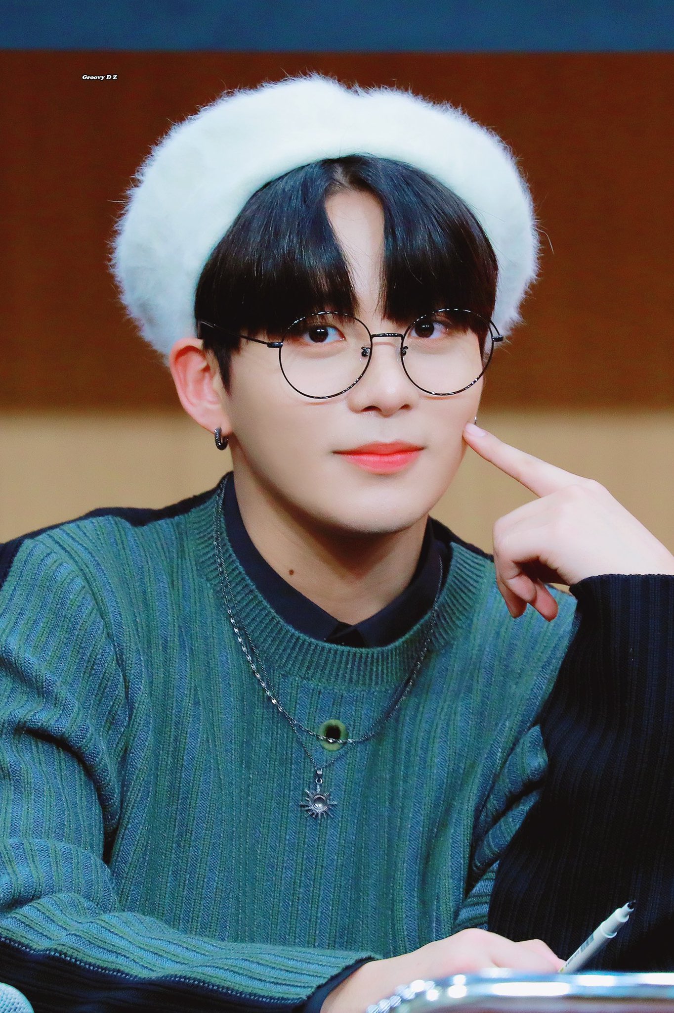 [잡담] 에이티즈들 아직 안자는 것 같긴한데 | 인스티즈