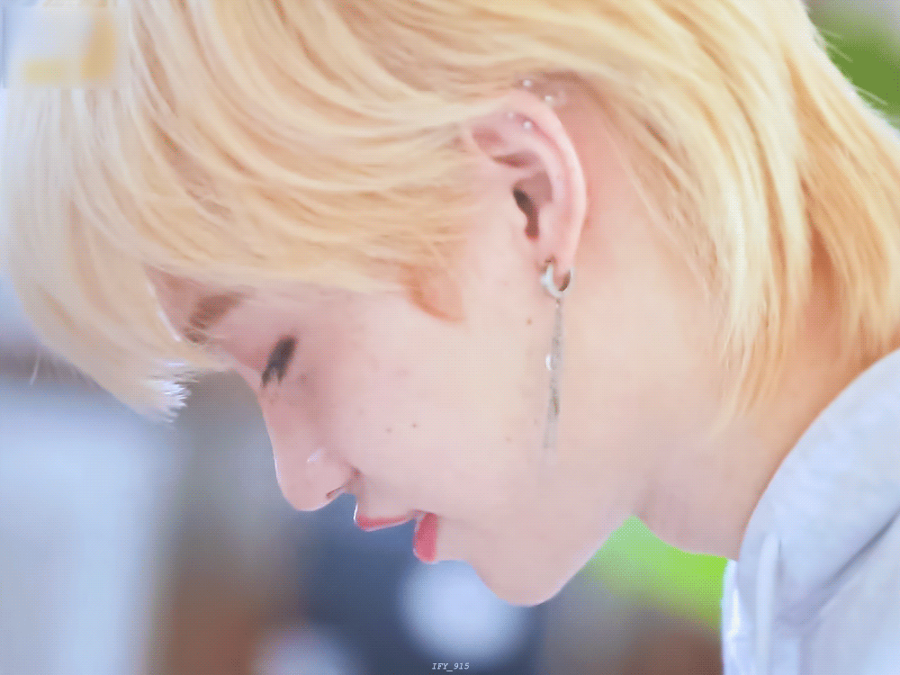 [잡담] 최근 스키즈 자컨에서 필릭스 제발 봐줘... | 인스티즈