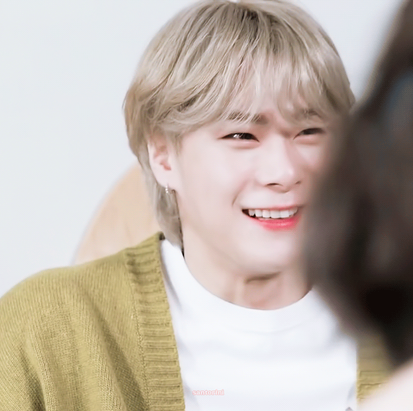 [잡담] 얘두랑 내 최애 어두운vs밝은 어떤 머리가 너희 취향이야? | 인스티즈