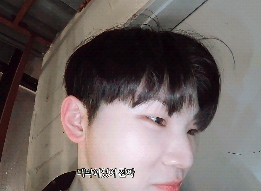 [잡담] 평소 피부 지이이인짜 하얀 남돌의 톤다운 메이크업 수준 | 인스티즈