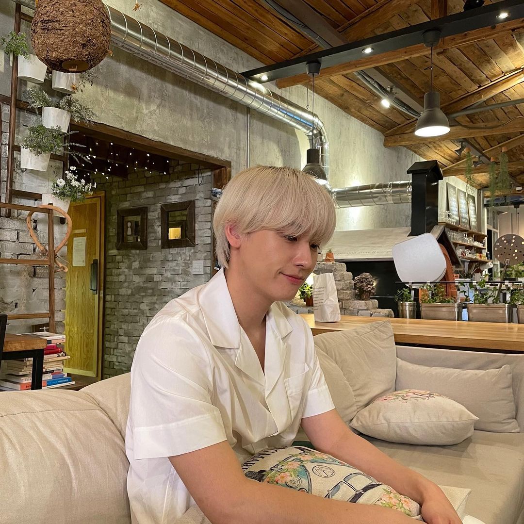 [잡담] 인성이 흑발 염색 전 | 인스티즈