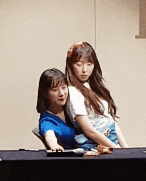 [잡담] 박수빈 김설아 맨날 장난치지만 서로 ㄹㅇ 사랑하는 사이✨ | 인스티즈