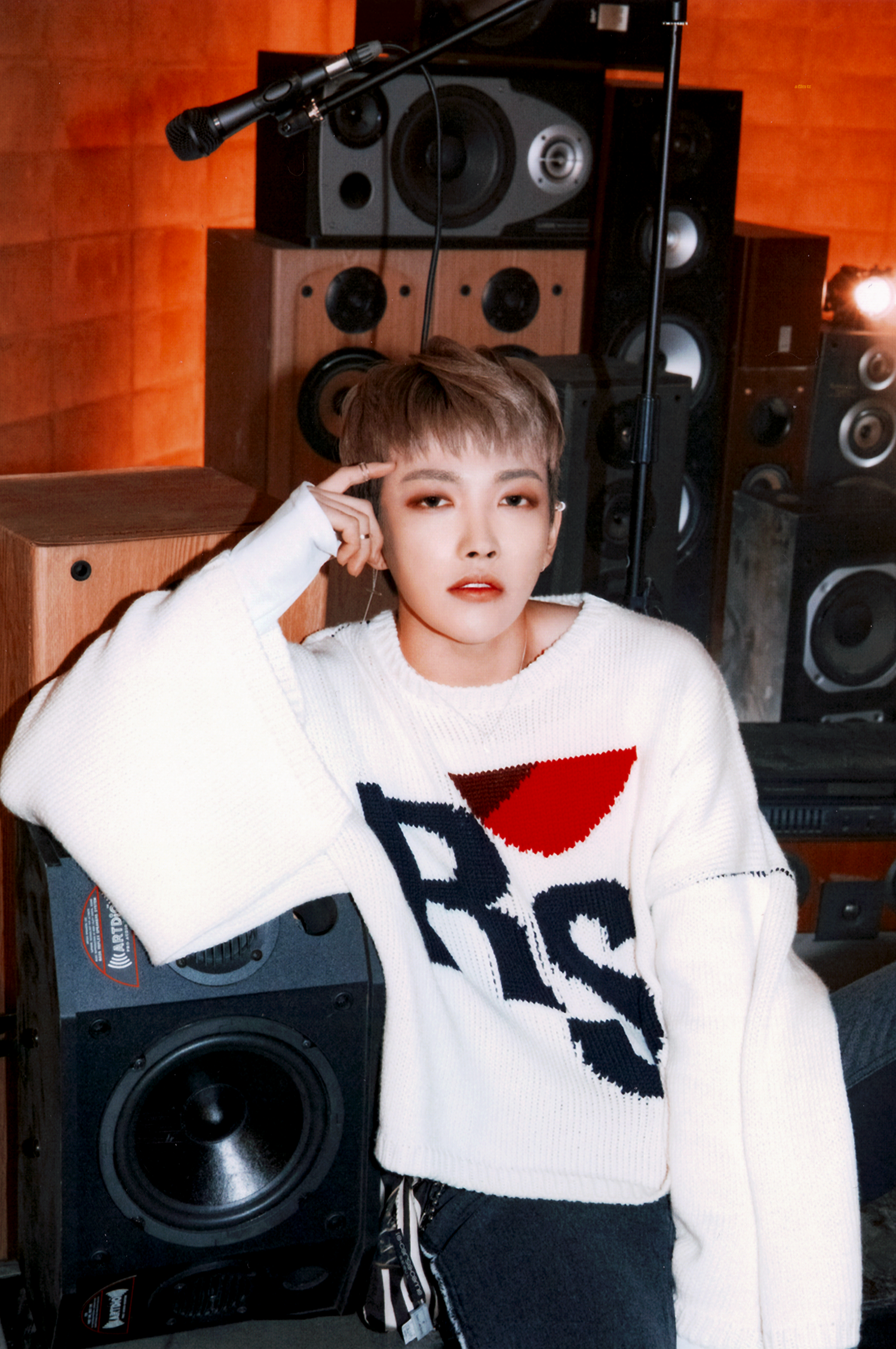 [잡담] 샤넬 옷 입은 거 보고 싶다... | 인스티즈