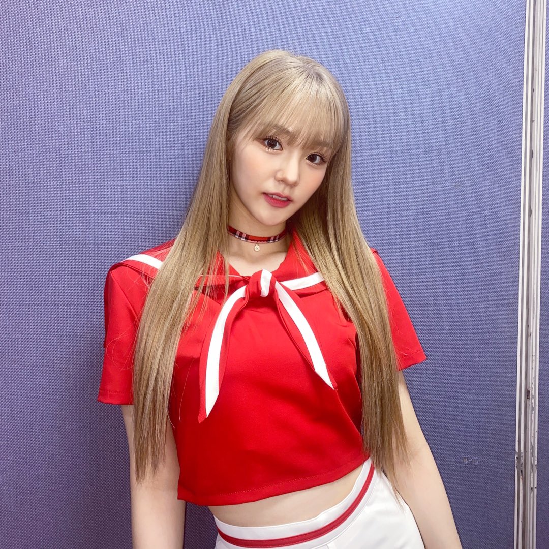 [잡담] 우아 나나 진짜 예쁘다 볼 수록 정신 못차리게씀 | 인스티즈