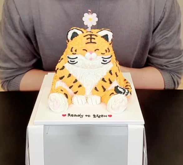 [잡담] 케이크에 진심인 플디가 세븐틴 생일에 해준 케이크 좀 봐봐 | 인스티즈