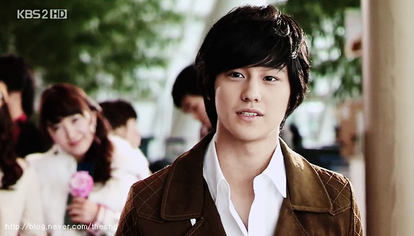 [잡담] 한준휘가 소이정이고 소이정이 범이학생이라니 | 인스티즈