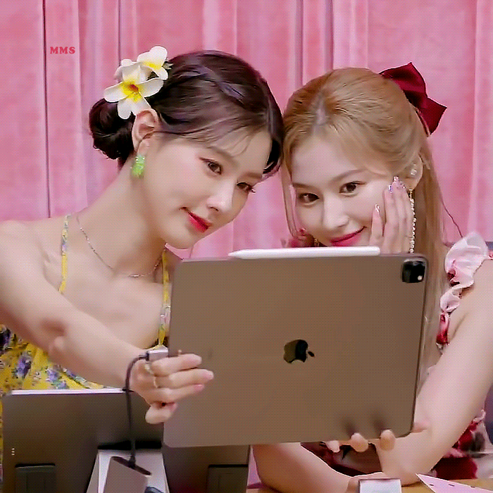 [잡담] 미연 사나 얼굴합이 너무 좋아.. | 인스티즈